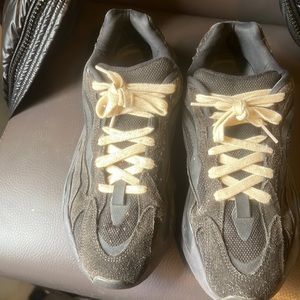 Blk Yeezy old worn as slippers